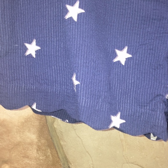 Navy star print shorts size large nwt - Picture 3 of 4